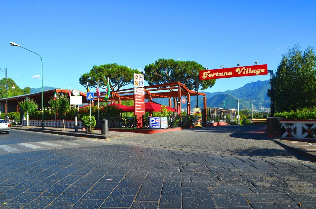 Fortuna Village Pompeji Exteriör bild